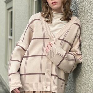 OAK + FORT Beige Plaid Cardigan